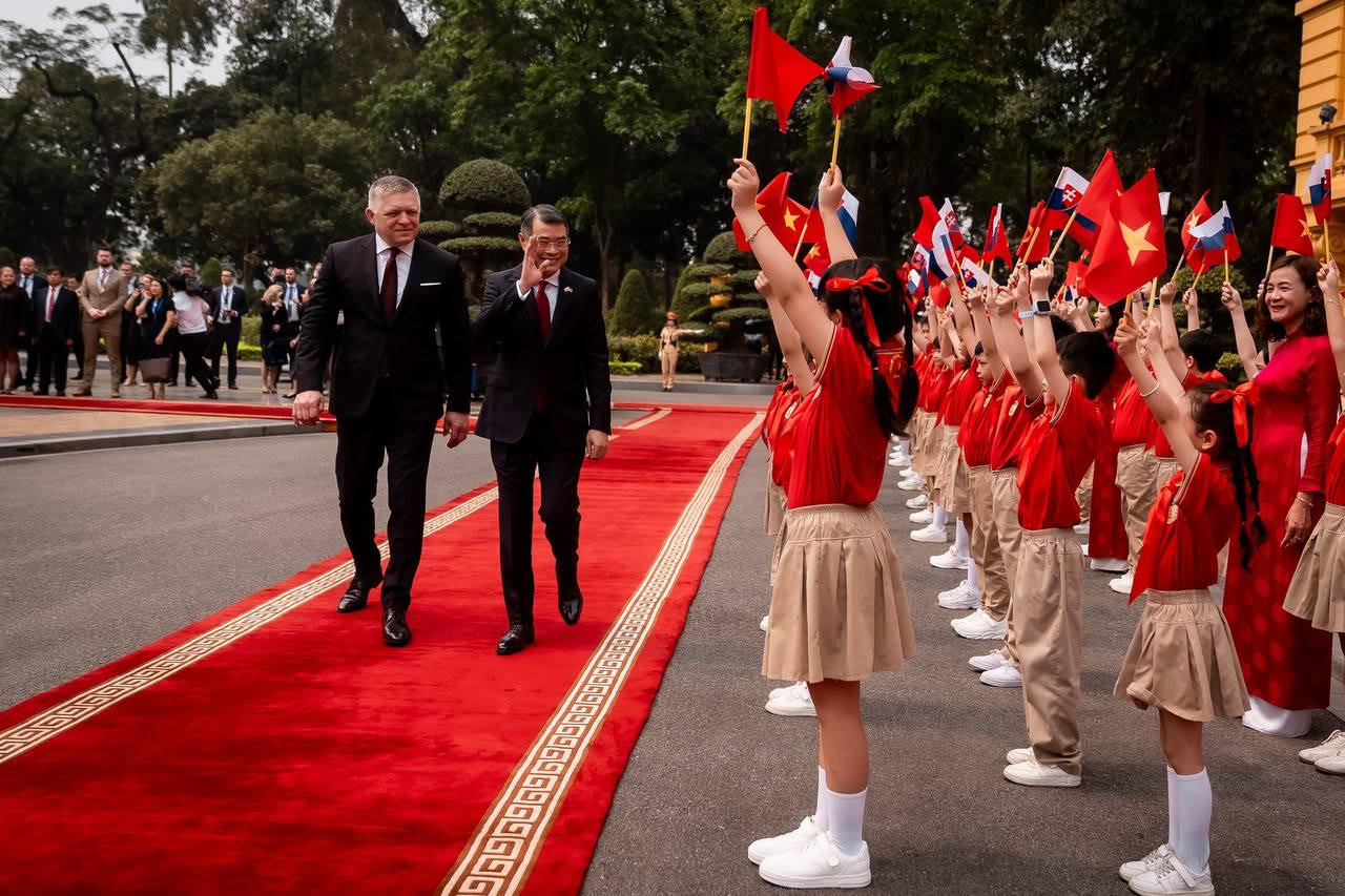 Robert Fico: ZAČIATOK OFICIÁLNEJ NÁVŠTEVY VO VIETNAME