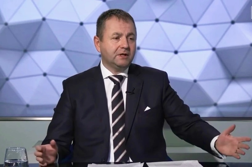Marián Kéry upozorňuje maďarského premiéra Pétera Magyara, že Slovensko nie je žiadny „Felvidék“