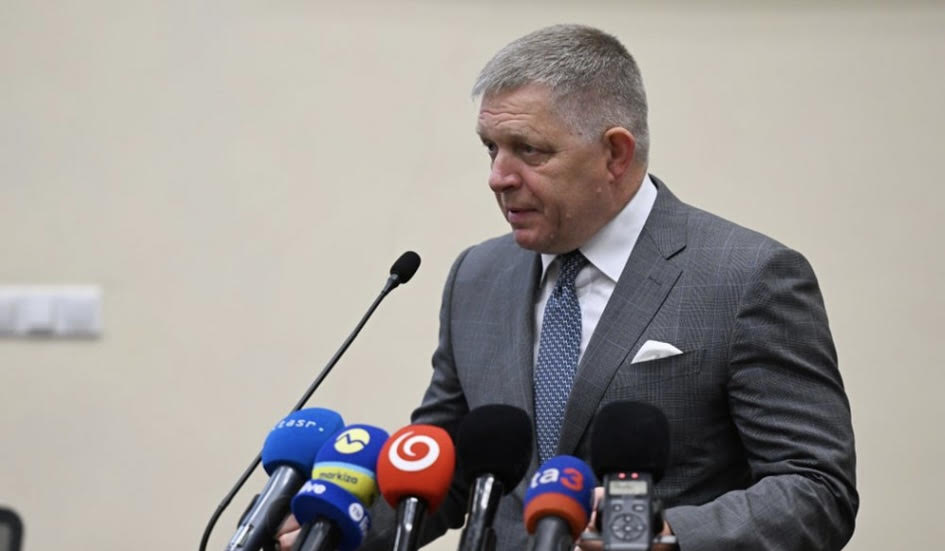 Fico: Uvažujeme o zrušení transakčnej dane